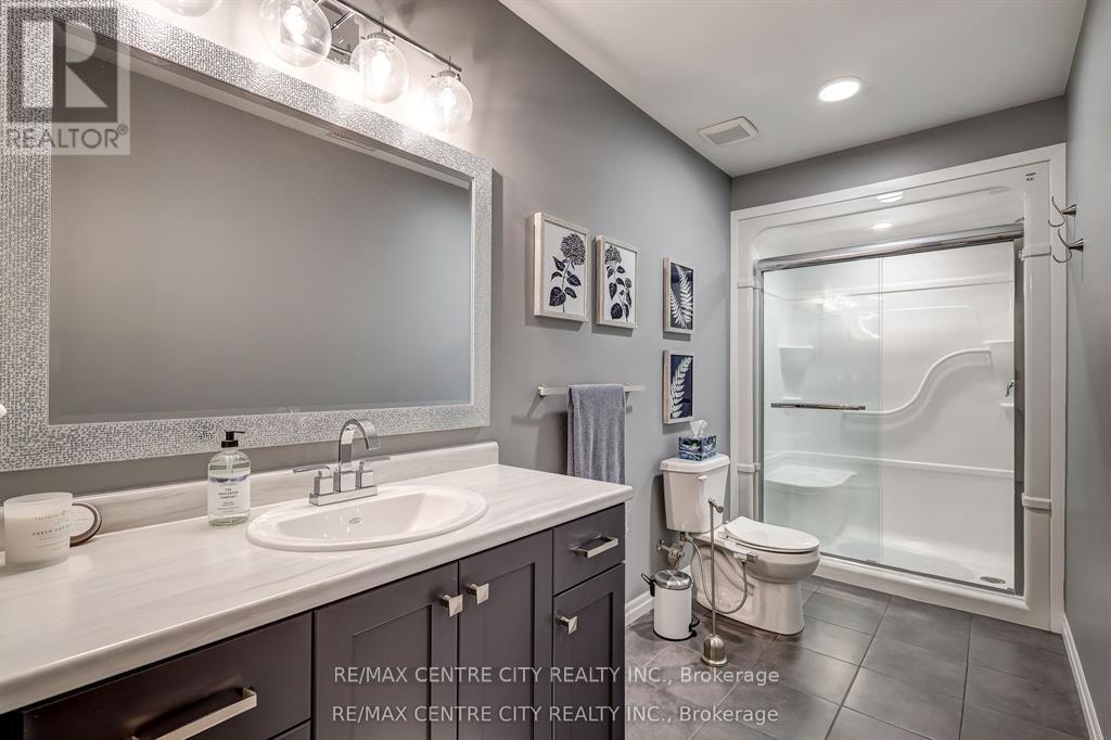 41 Honey Bend, St. Thomas, Ontario N5P 3S6 - Photo 40 - X12513576