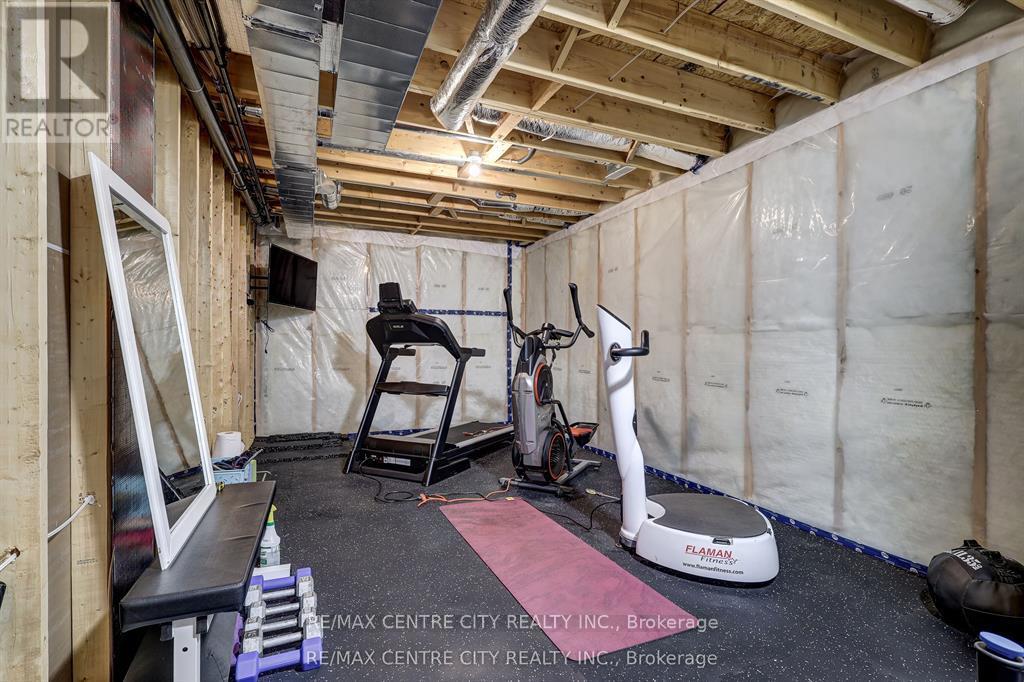 41 Honey Bend, St. Thomas, Ontario N5P 3S6 - Photo 41 - X12513576