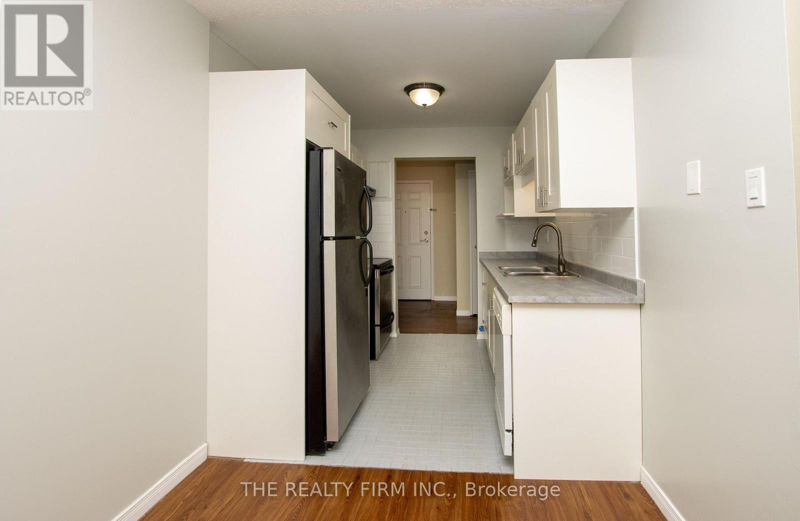 904 - 600 Grenfell Drive, London North, Ontario N5X 2R8 - Photo 9 - X12513656