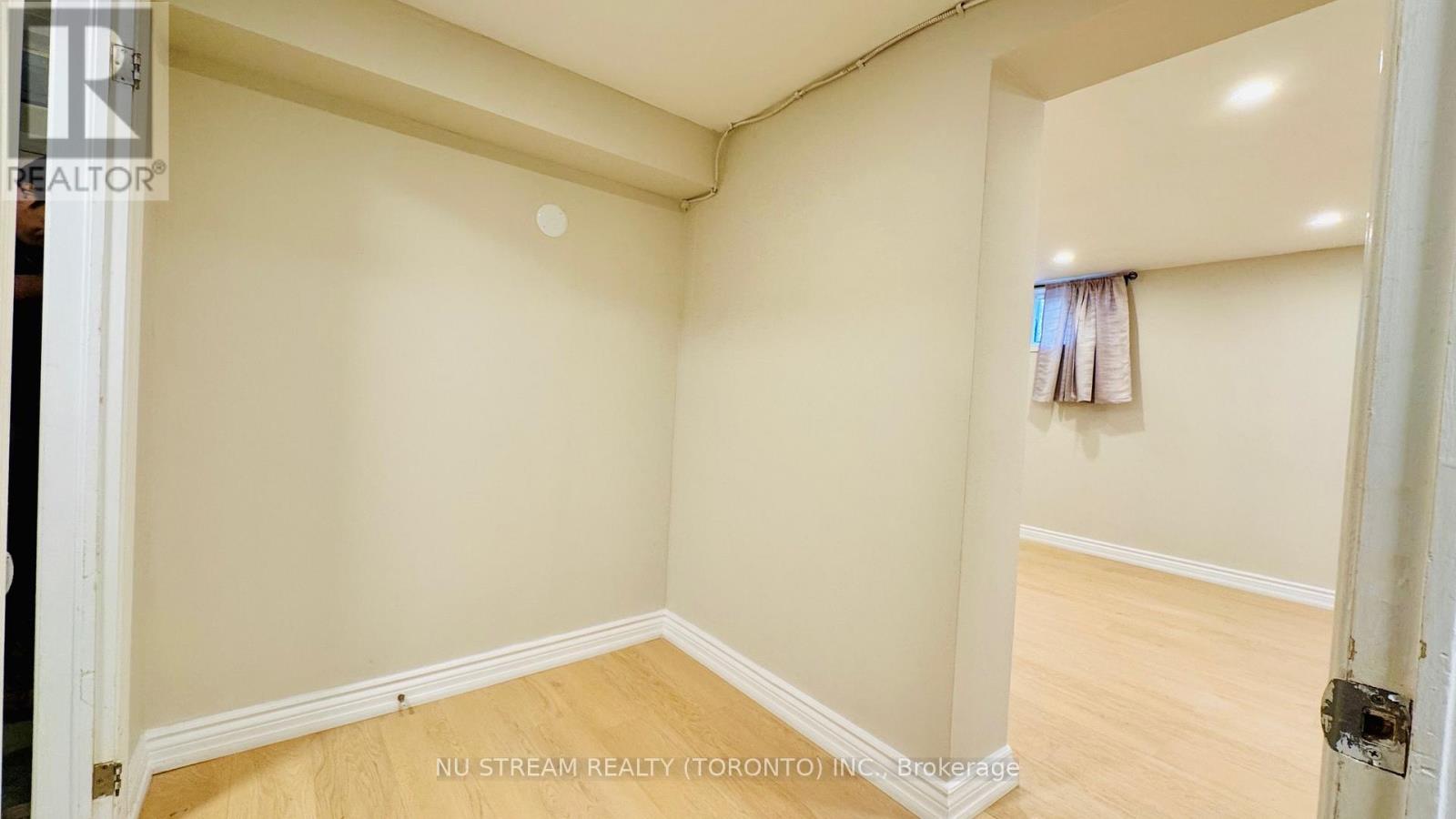 435 Cummer Avenue, Toronto, Ontario  M2M 2G3 - Photo 8 - C12513492