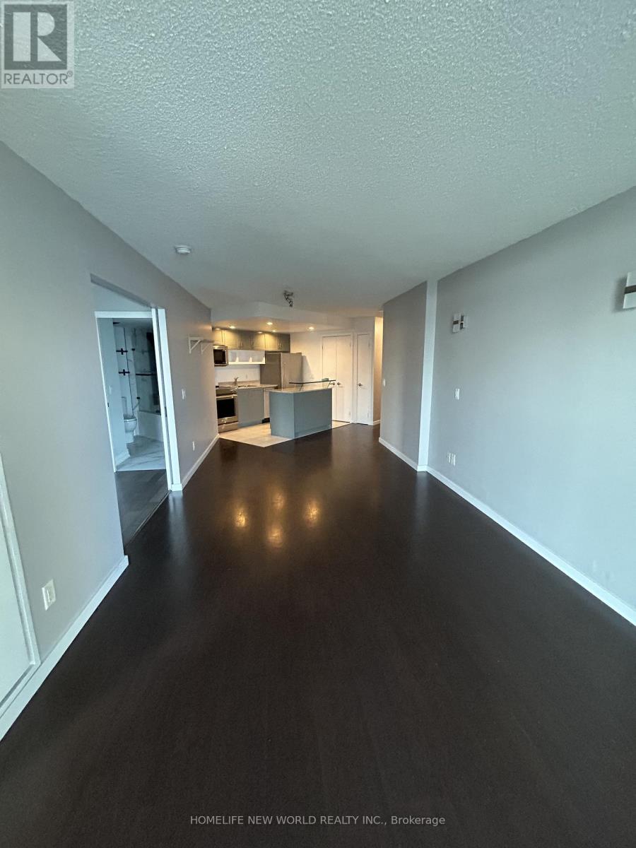 1109 - 8 York Street, Toronto, Ontario M5J 2Y2 - Photo 2 - C12513508