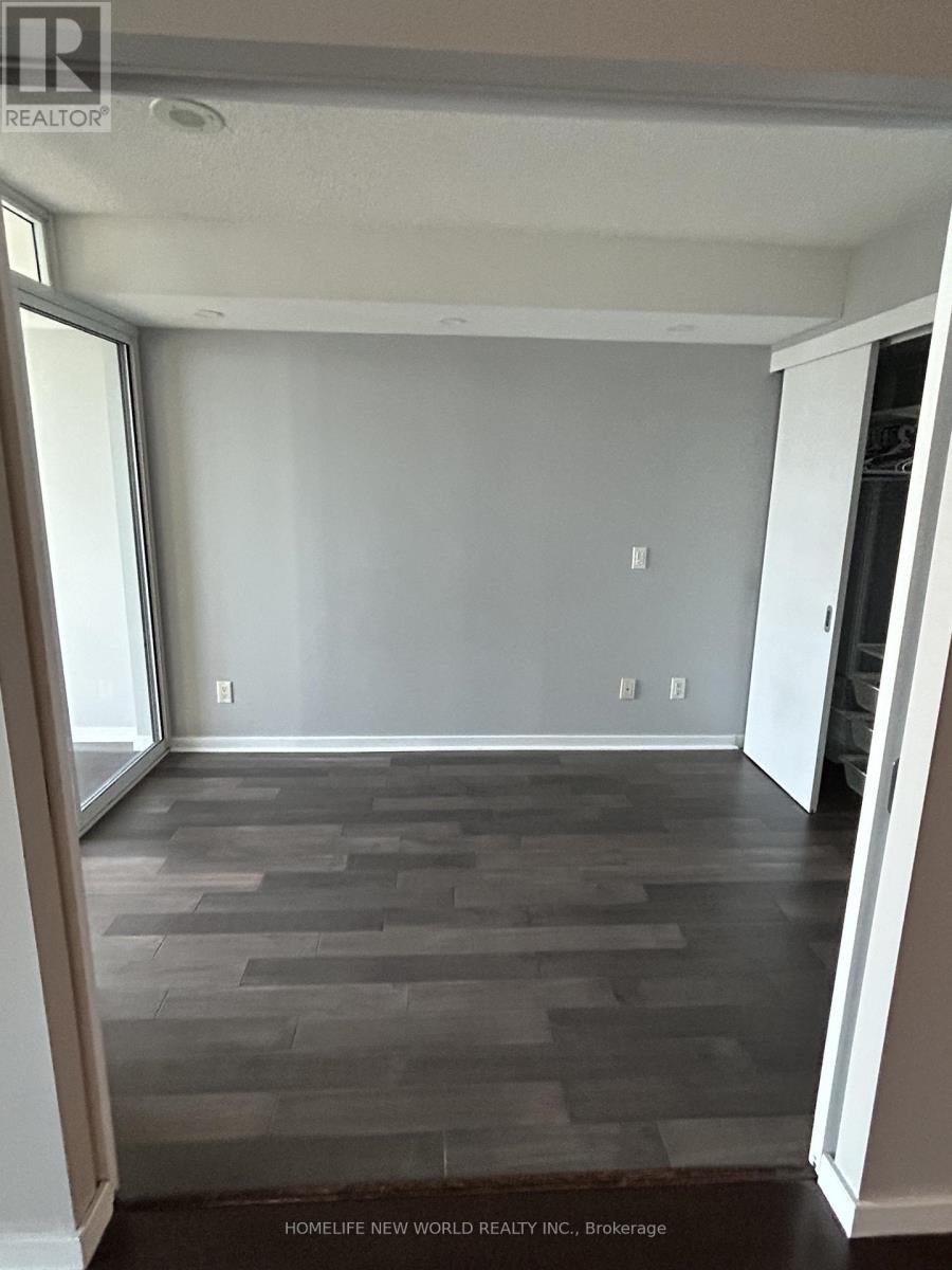 1109 - 8 York Street, Toronto, Ontario M5J 2Y2 - Photo 6 - C12513508