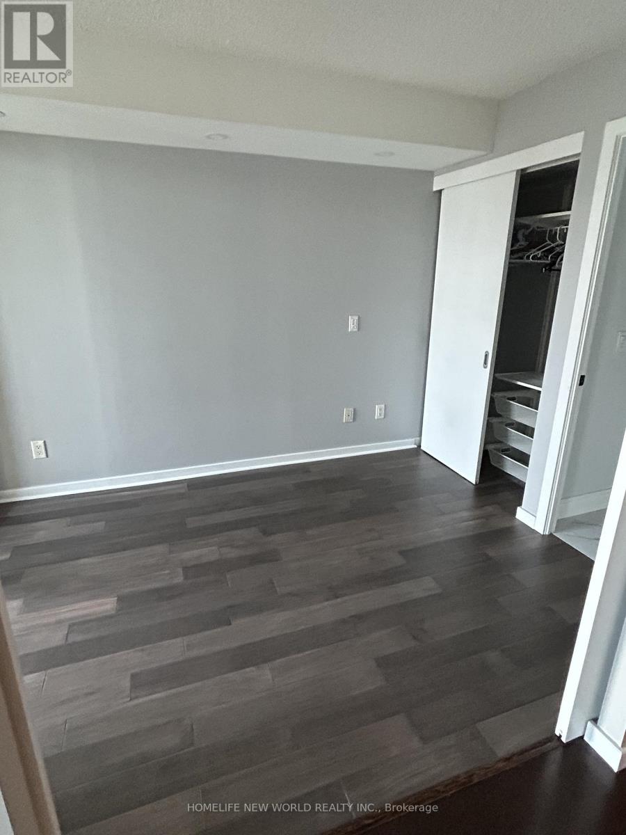 1109 - 8 York Street, Toronto, Ontario M5J 2Y2 - Photo 7 - C12513508