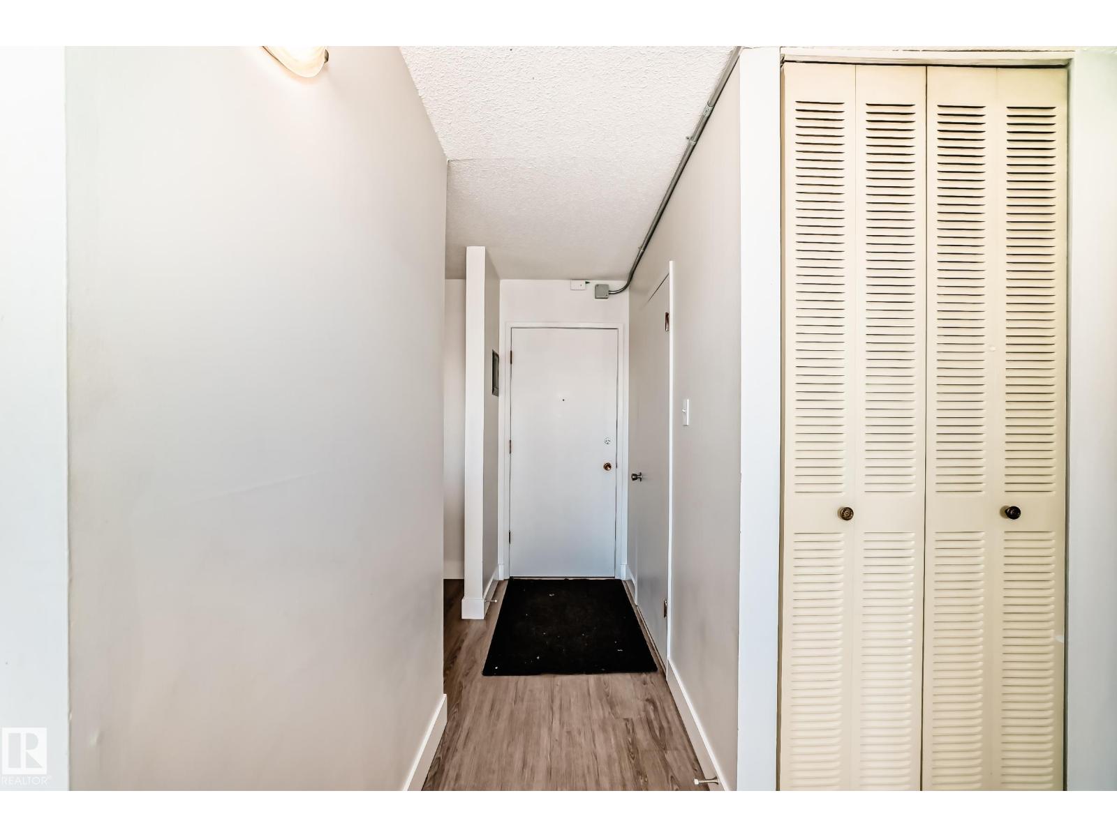 #417 8604 Gateway Bv Nw, Edmonton, Alberta  T6E 4B6 - Photo 3 - E4464805