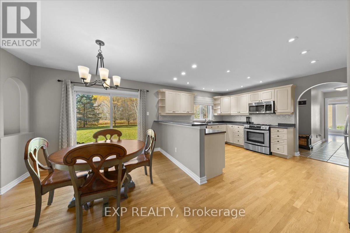 1346 Fox Valley Road, Ottawa, Ontario K4P 1P9 - Photo 16 - X12513682