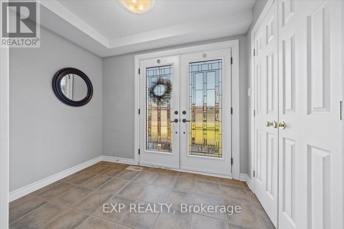 1346 Fox Valley Road, Ottawa, Ontario K4P 1P9 - Photo 4 - X12513682