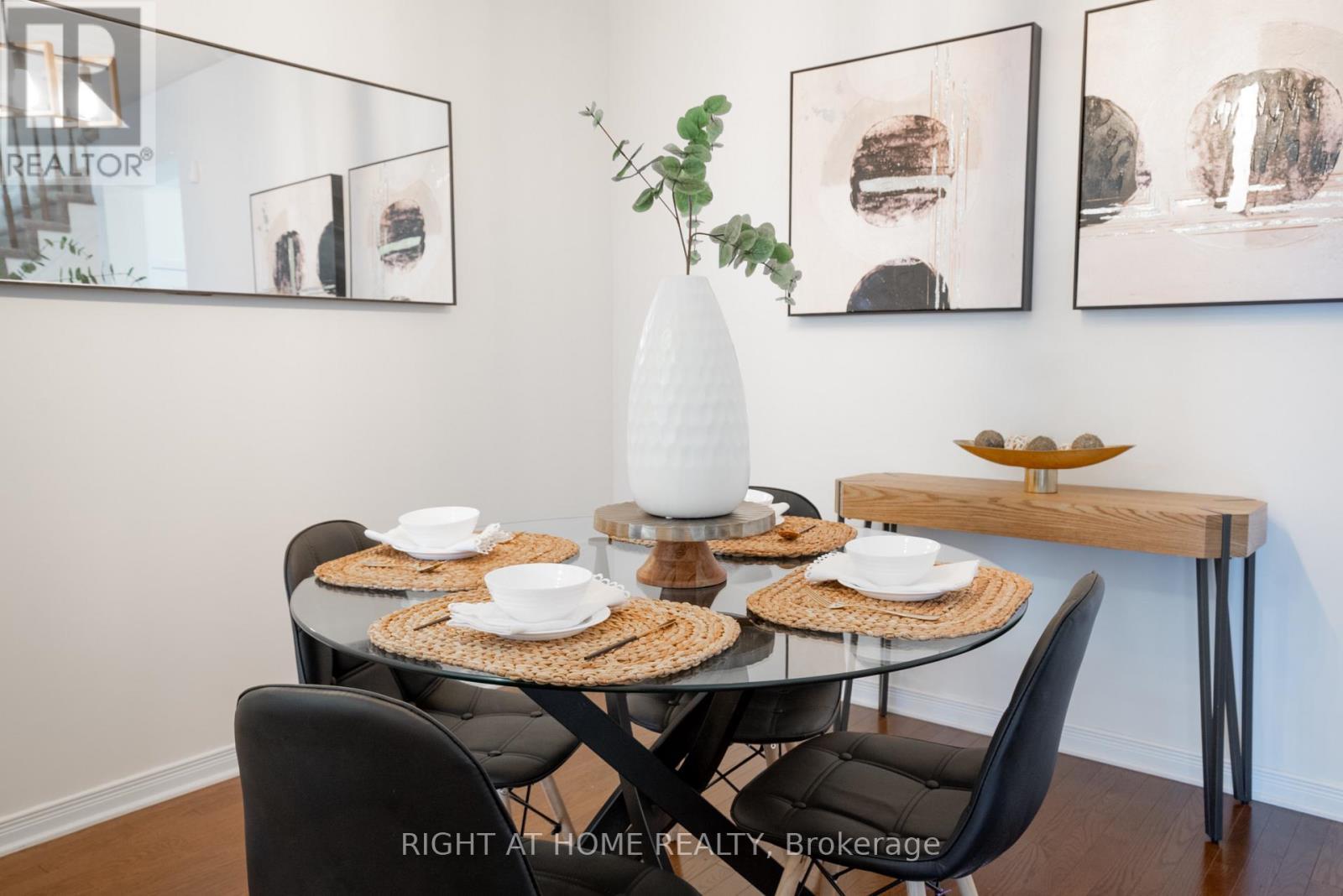 540 Barrick Hill Road, Ottawa, Ontario  K2M 0B4 - Photo 4 - X12513708