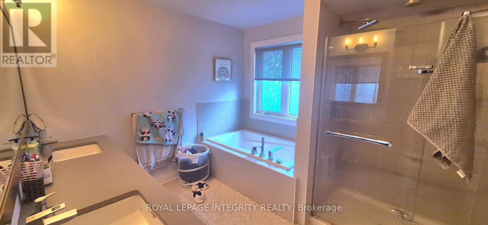 341 Haliburton Heights, Ottawa, Ontario  K2V 0G2 - Photo 12 - X12513722