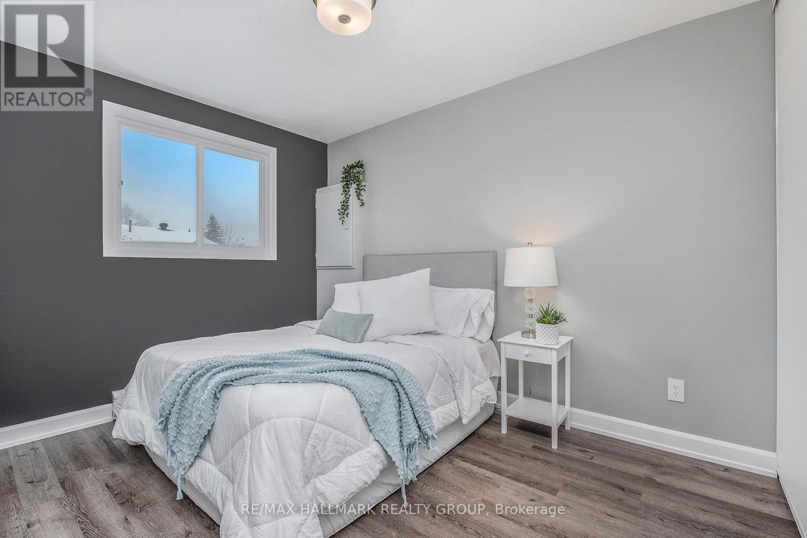 242 Castlefrank Road, Ottawa, Ontario  K2L 1T5 - Photo 12 - X12513778