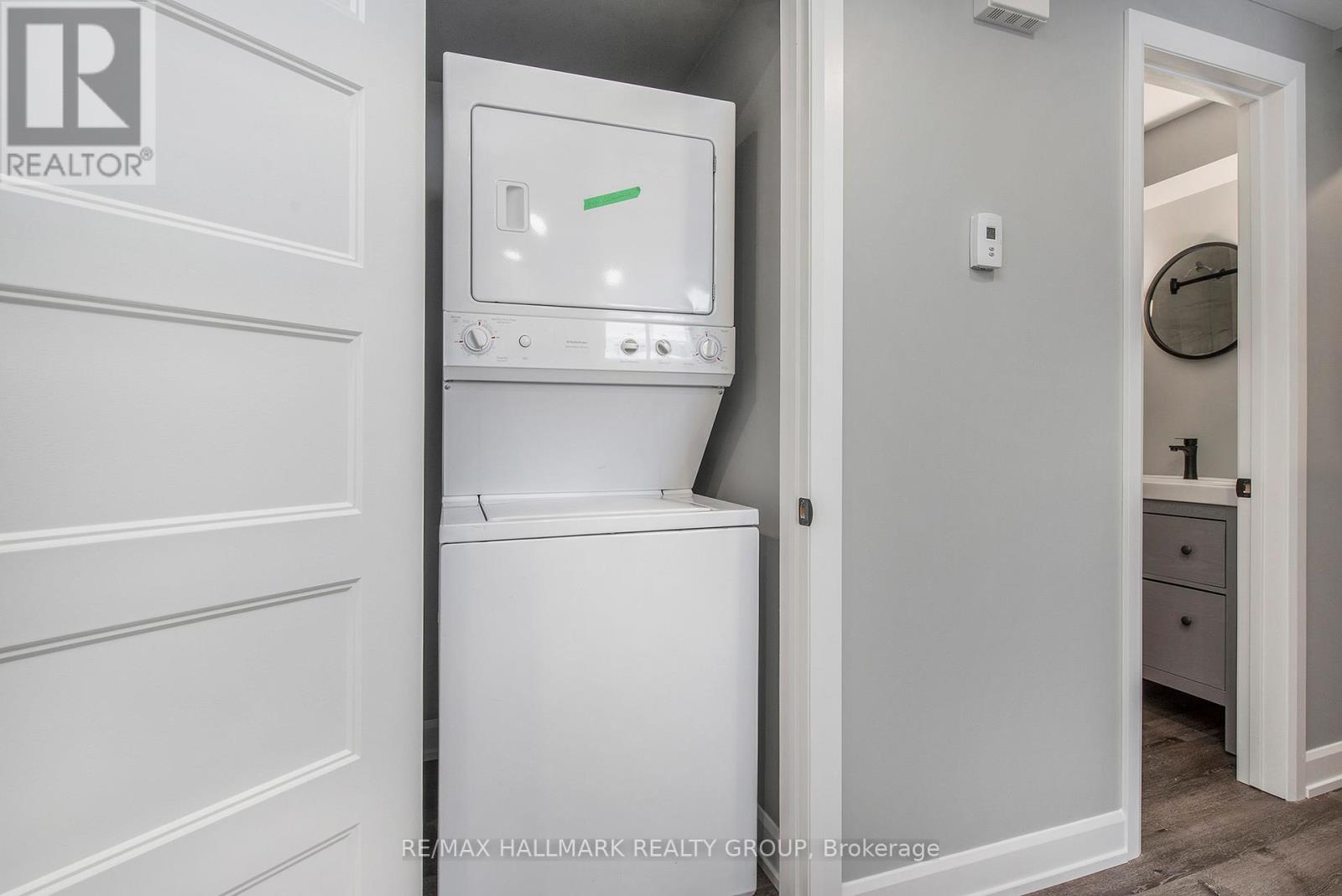 242 Castlefrank Road, Ottawa, Ontario  K2L 1T5 - Photo 24 - X12513778