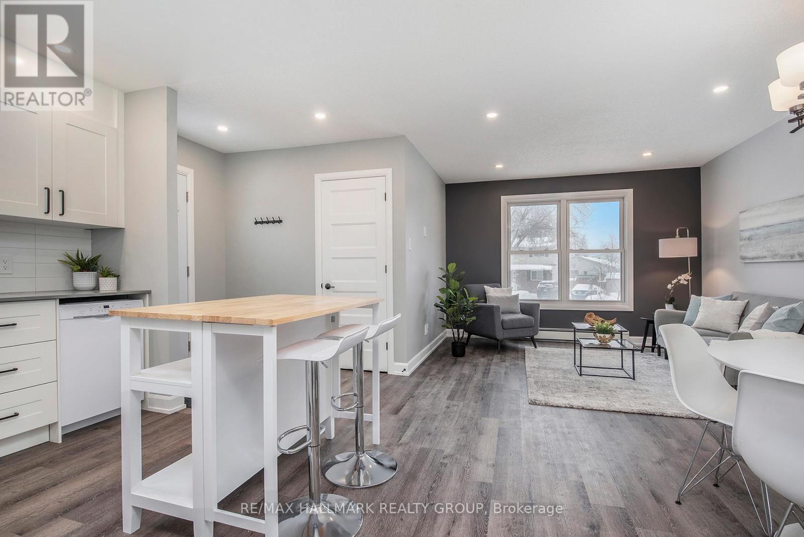 242 Castlefrank Road, Ottawa, Ontario  K2L 1T5 - Photo 9 - X12513778