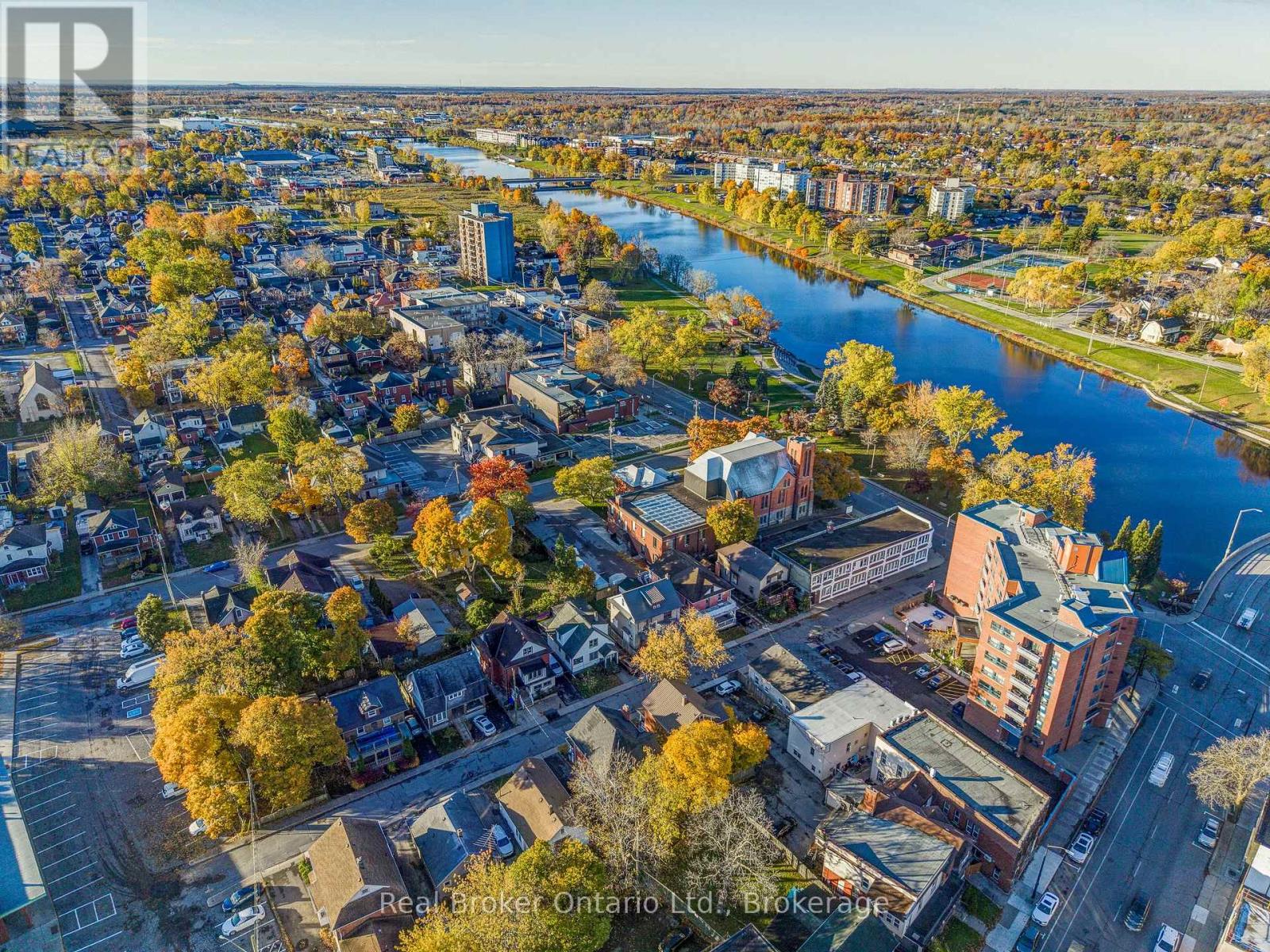 20 Avenue Place, Welland, Ontario  L3B 4B1 - Photo 8 - X12513660