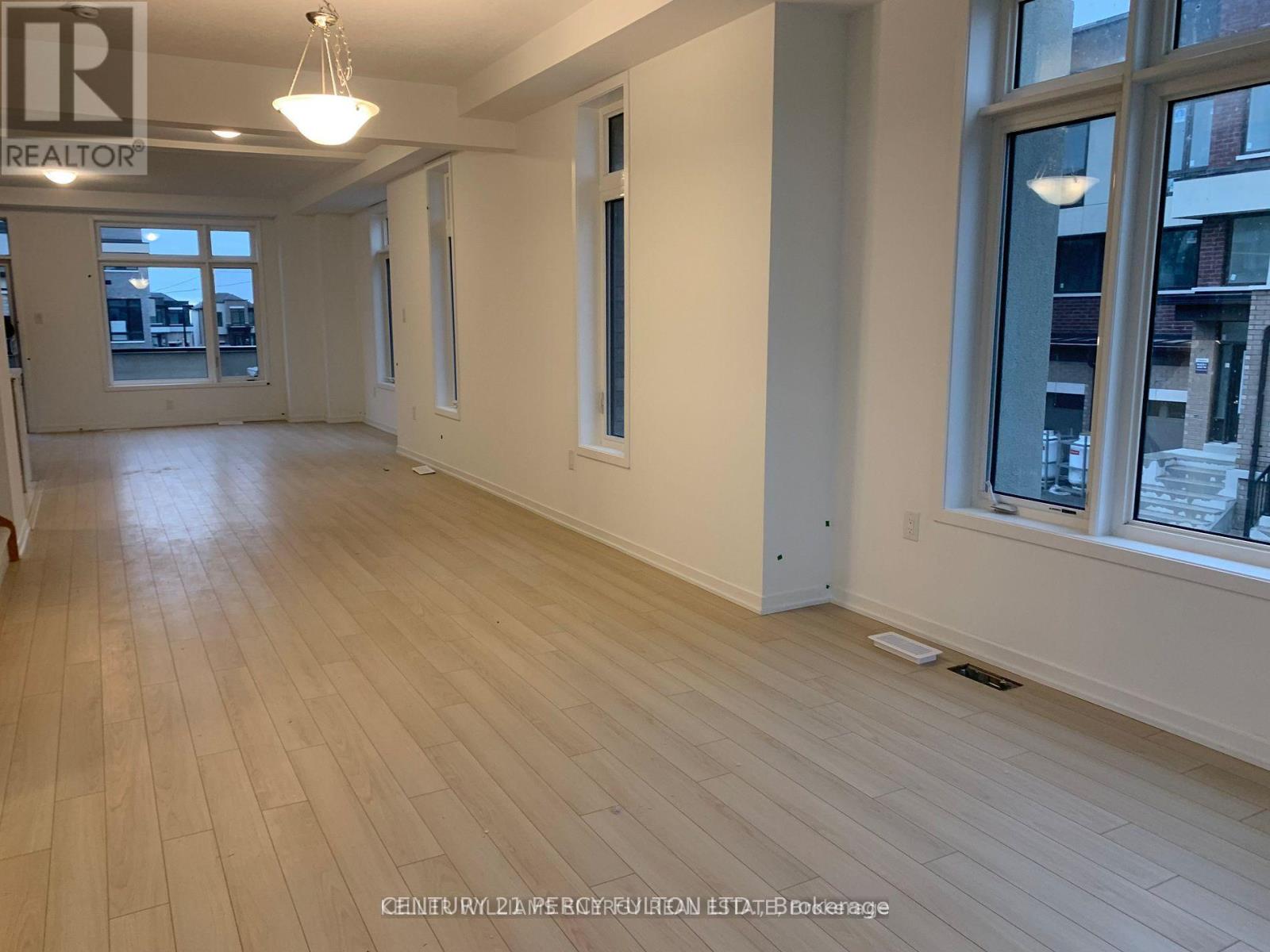 741 Conlin Rd E Road, Oshawa, Ontario  L1K 0Y7 - Photo 2 - E12513460