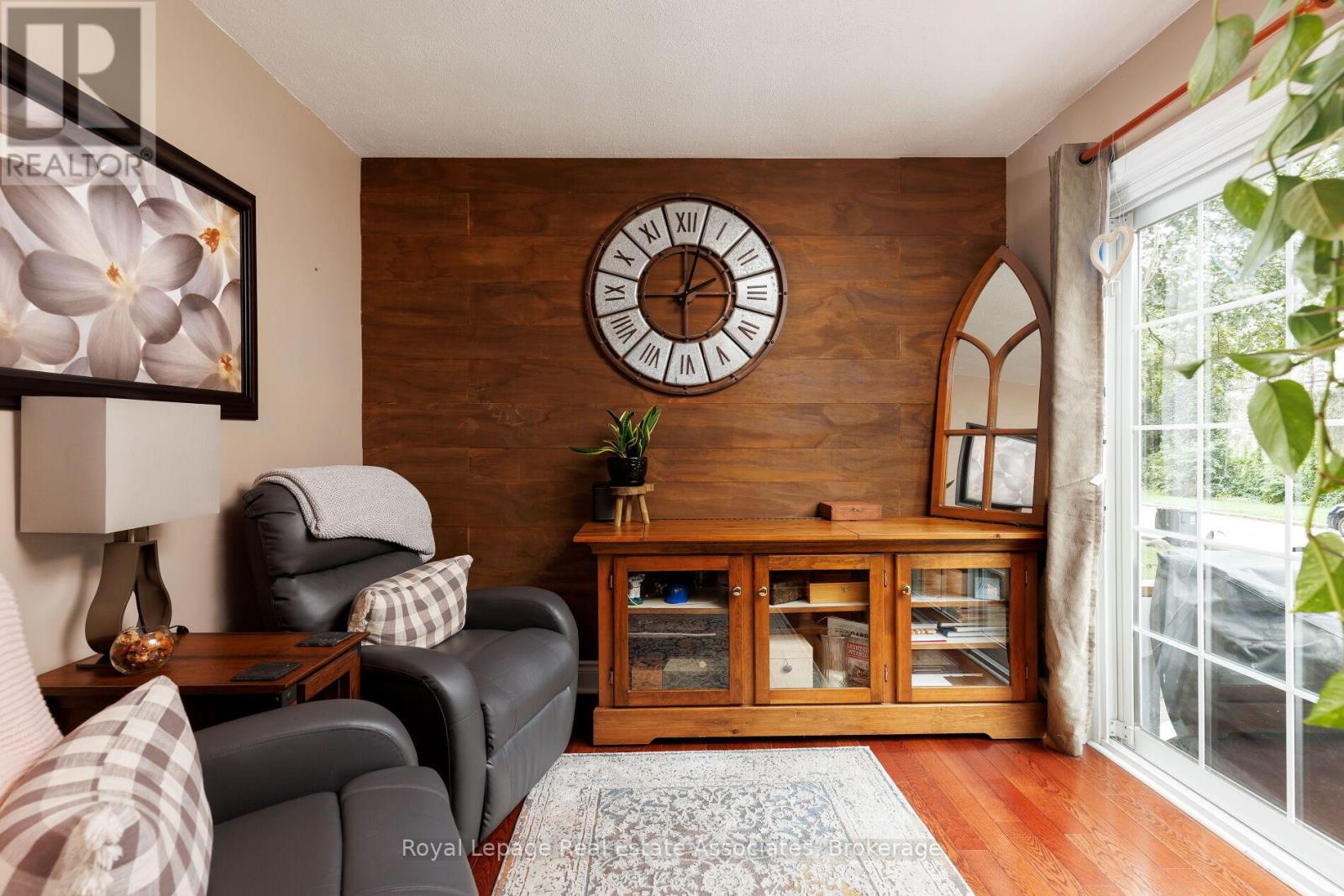 7 Maybourne Avenue, Toronto, Ontario  M1L 2V6 - Photo 11 - E12513534