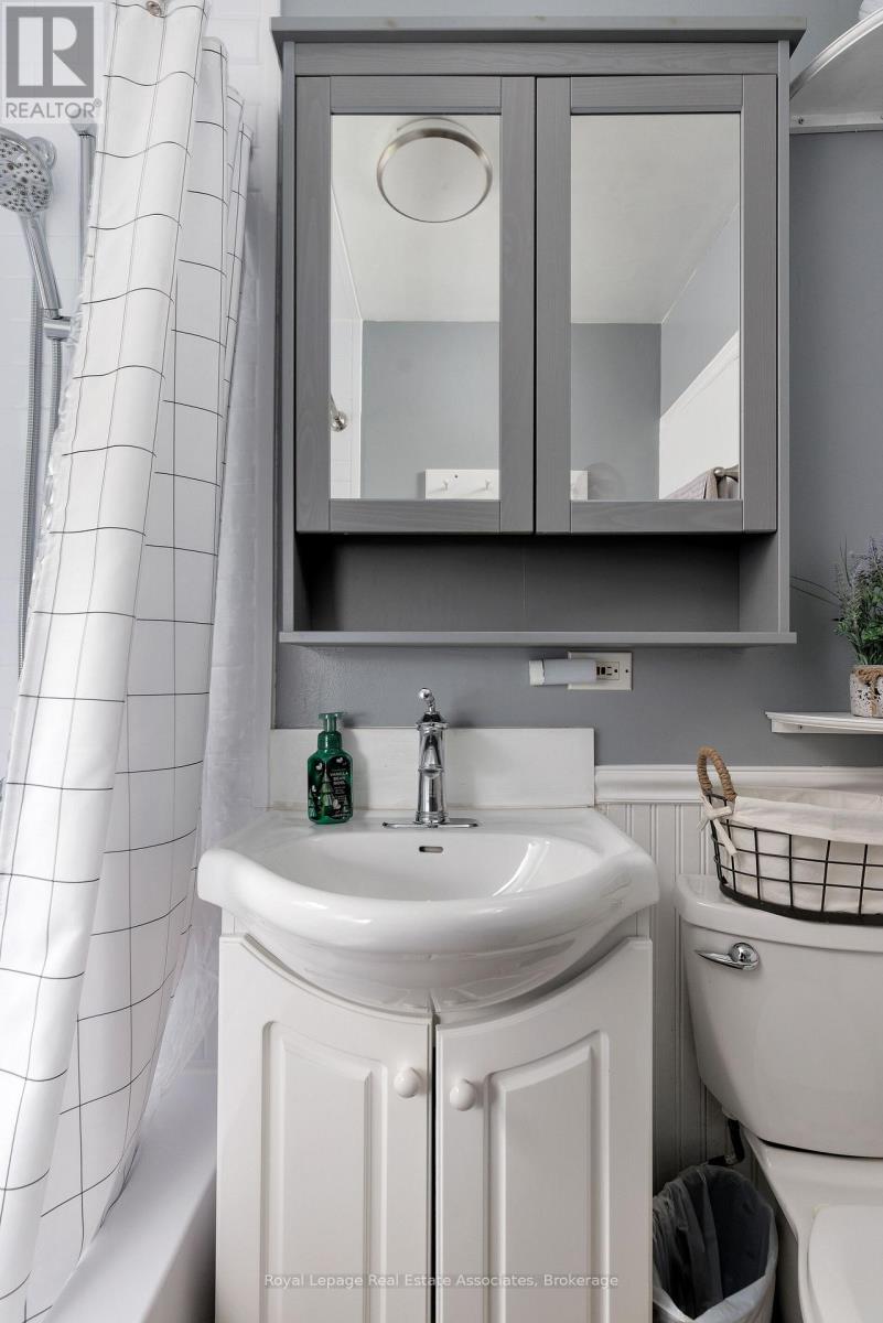 7 Maybourne Avenue, Toronto, Ontario  M1L 2V6 - Photo 25 - E12513534