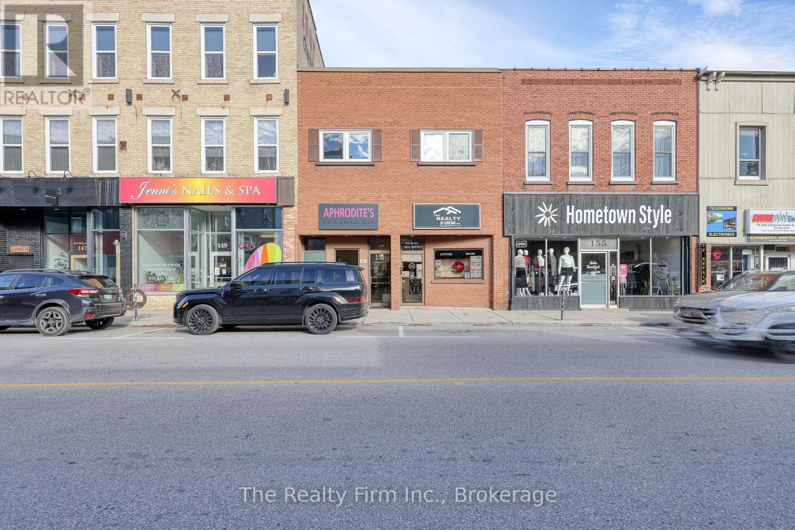 151 Thames Street S, Ingersoll, Ontario N5C 2T3 - Photo 3 - X12513558