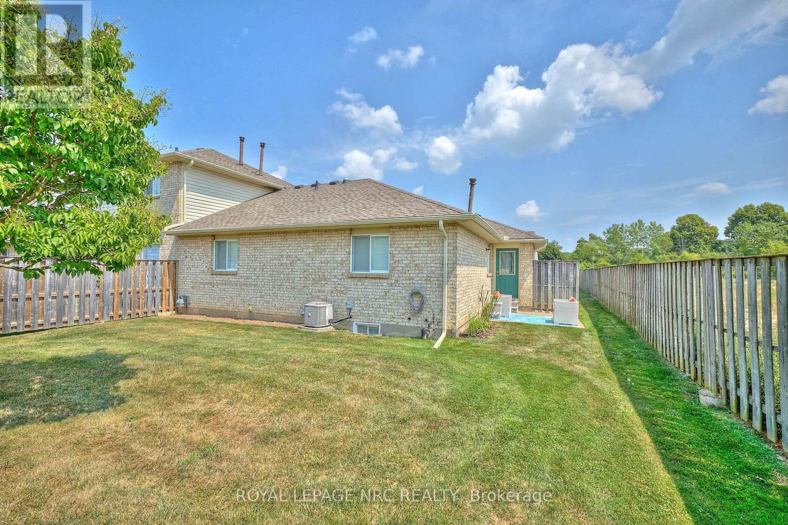 23 - 7470 Monastery Drive, Niagara Falls, Ontario  L2H 3B3 - Photo 9 - X12513608