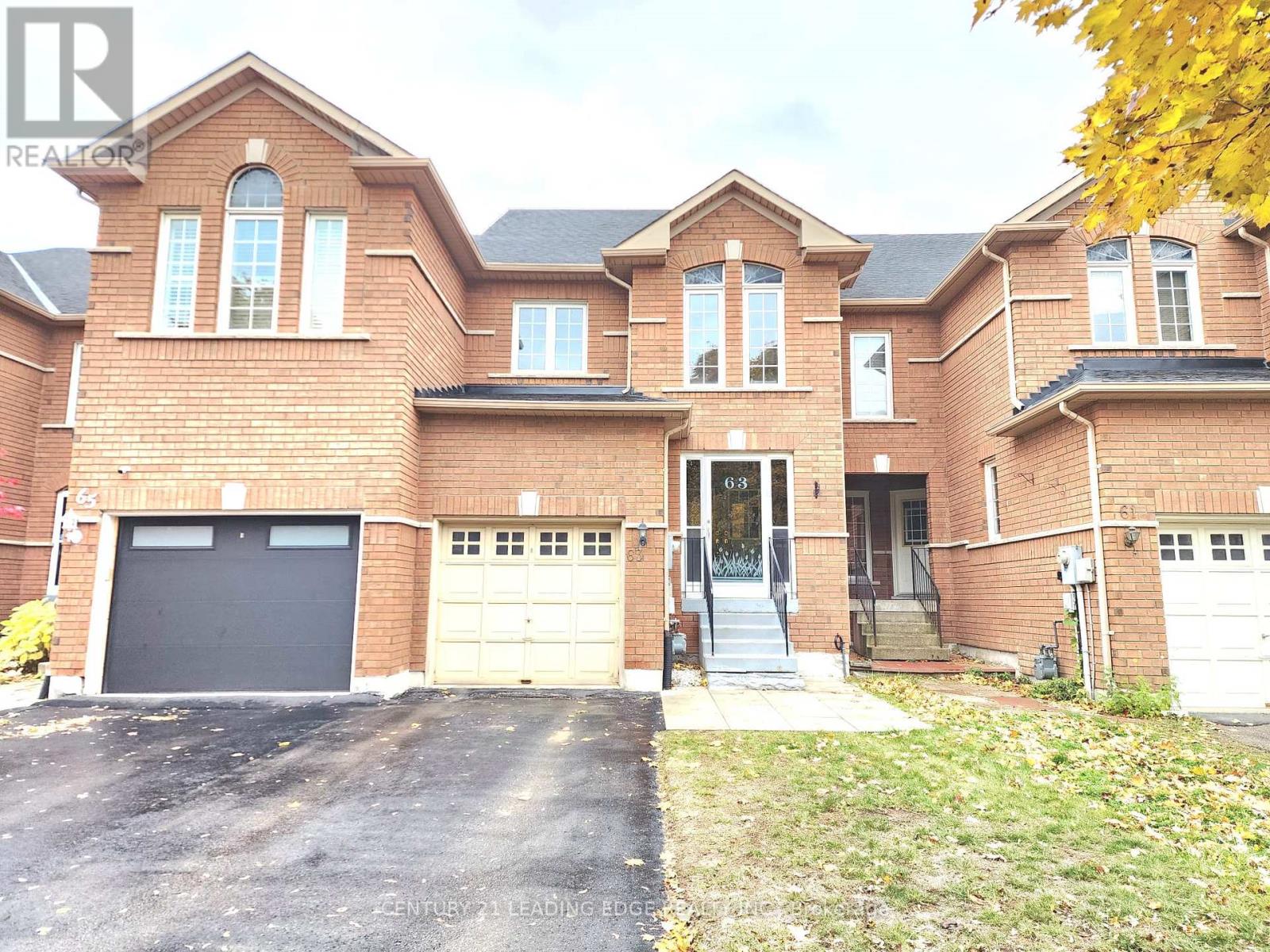 63 Peninsula Crescent, Richmond Hill, Ontario  L4S 1V1 - Photo 1 - N12513494