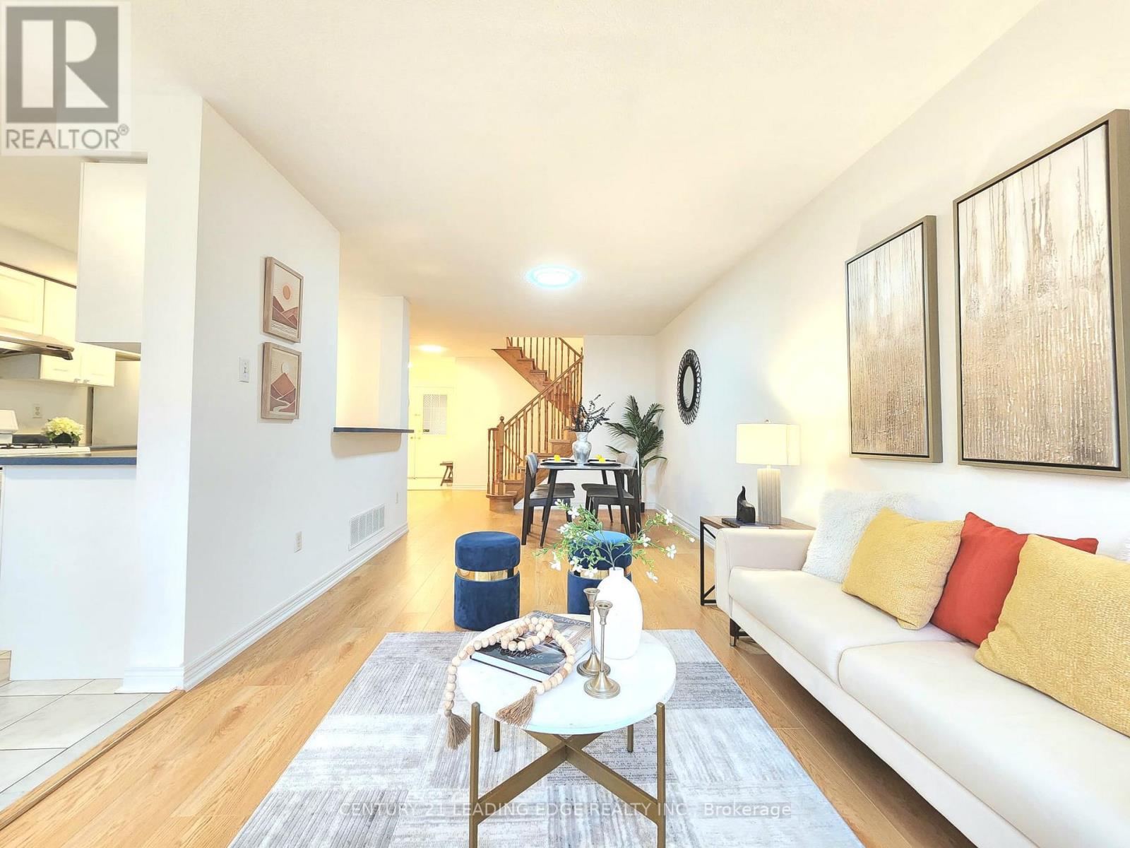 63 Peninsula Crescent, Richmond Hill, Ontario  L4S 1V1 - Photo 14 - N12513494