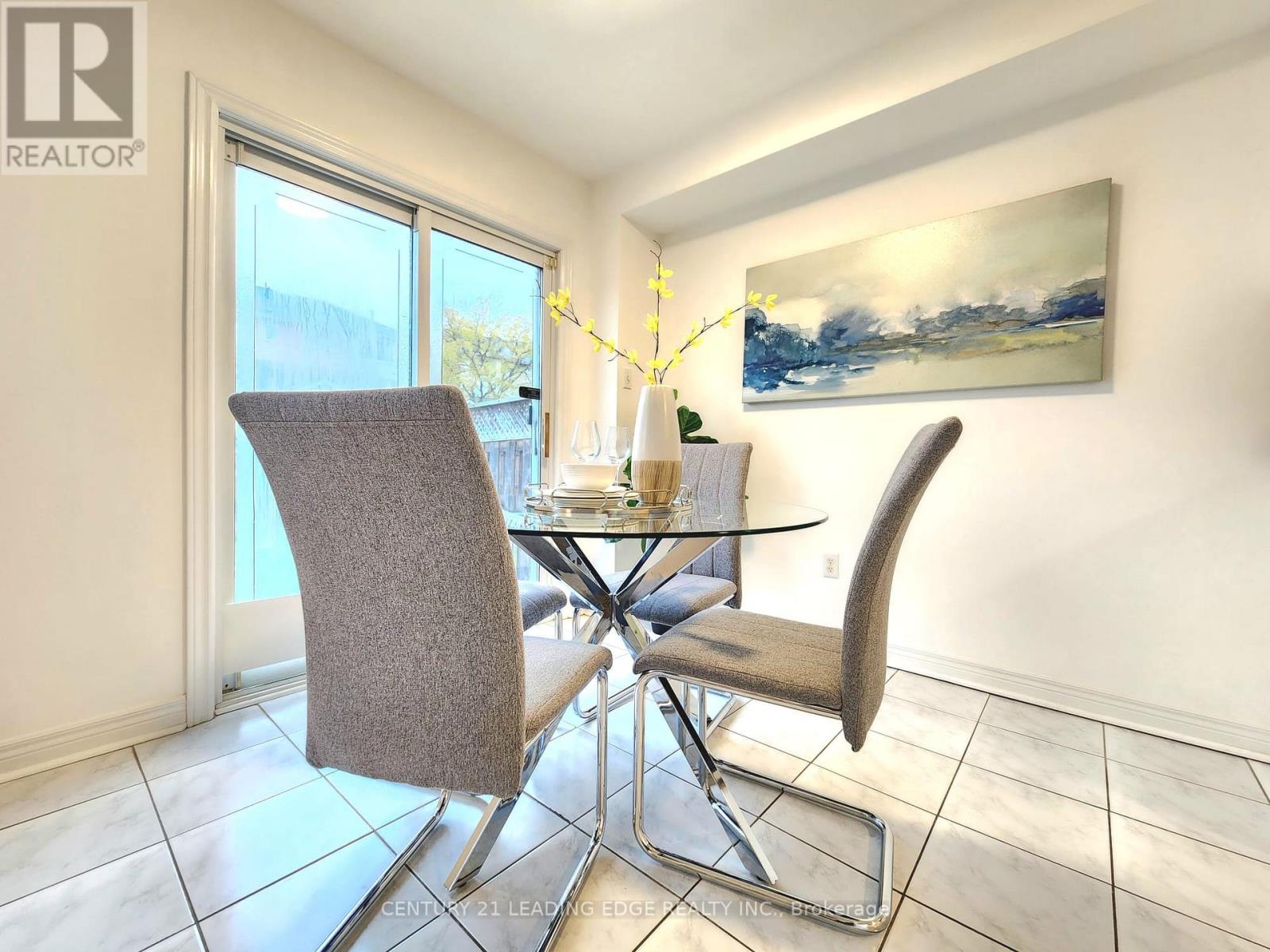 63 Peninsula Crescent, Richmond Hill, Ontario  L4S 1V1 - Photo 15 - N12513494