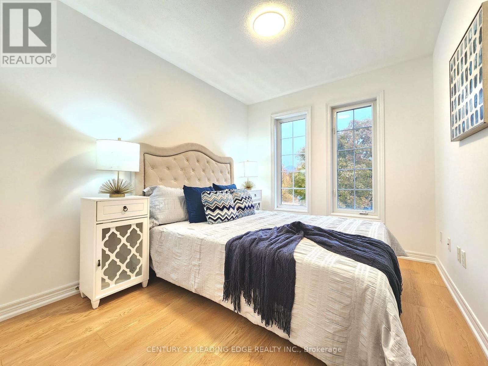 63 Peninsula Crescent, Richmond Hill, Ontario  L4S 1V1 - Photo 26 - N12513494