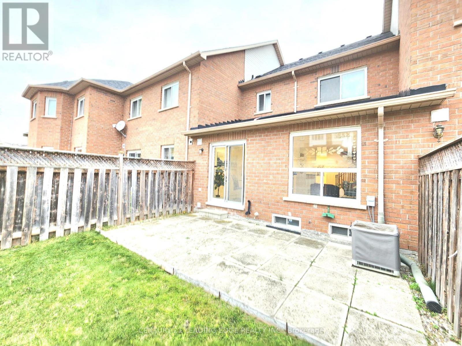 63 Peninsula Crescent, Richmond Hill, Ontario  L4S 1V1 - Photo 27 - N12513494