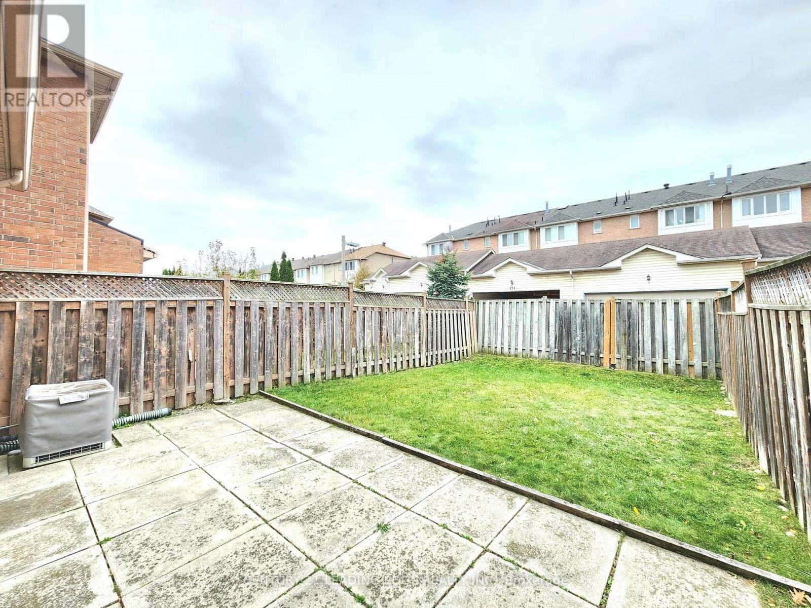 63 Peninsula Crescent, Richmond Hill, Ontario  L4S 1V1 - Photo 29 - N12513494