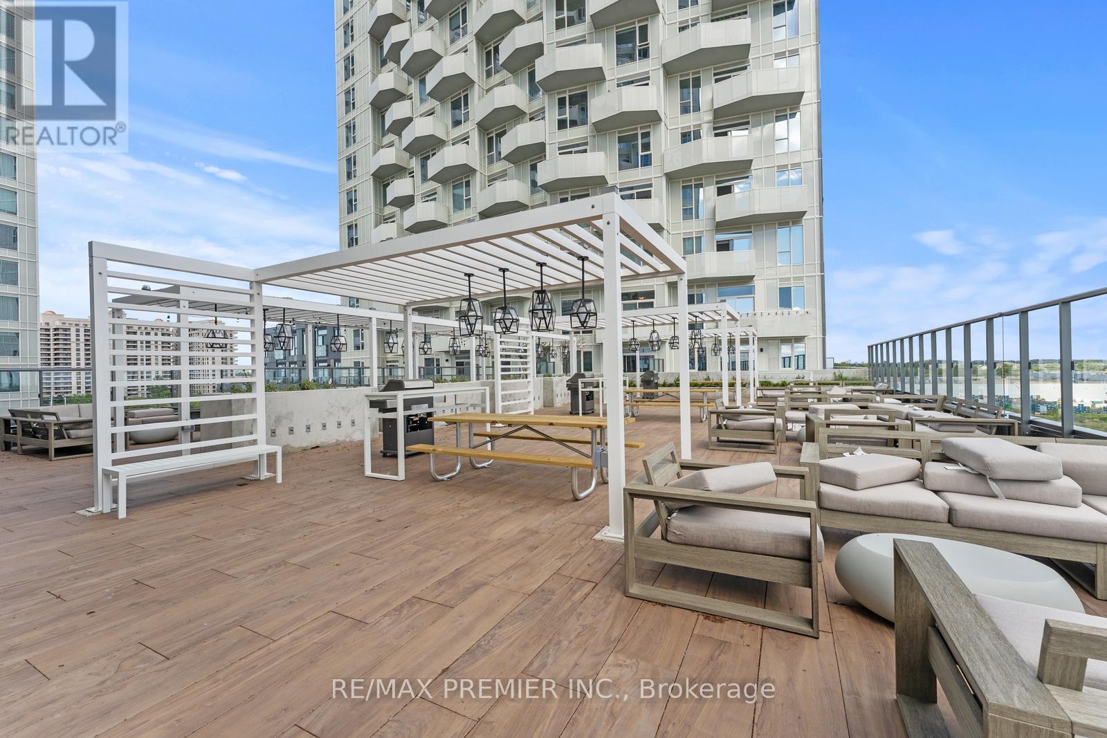 2206 - 474 Caldari Road, Vaughan, Ontario  L4K 0R5 - Photo 33 - N12513500