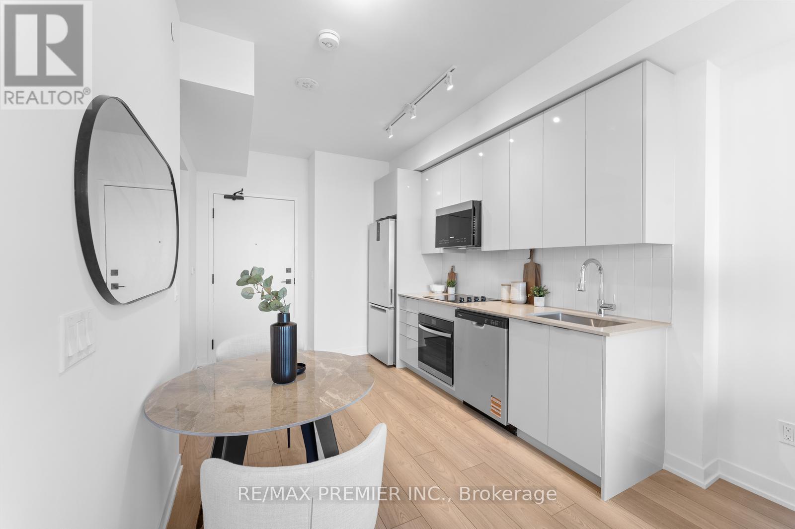 2206 - 474 Caldari Road, Vaughan, Ontario  L4K 0R5 - Photo 6 - N12513500