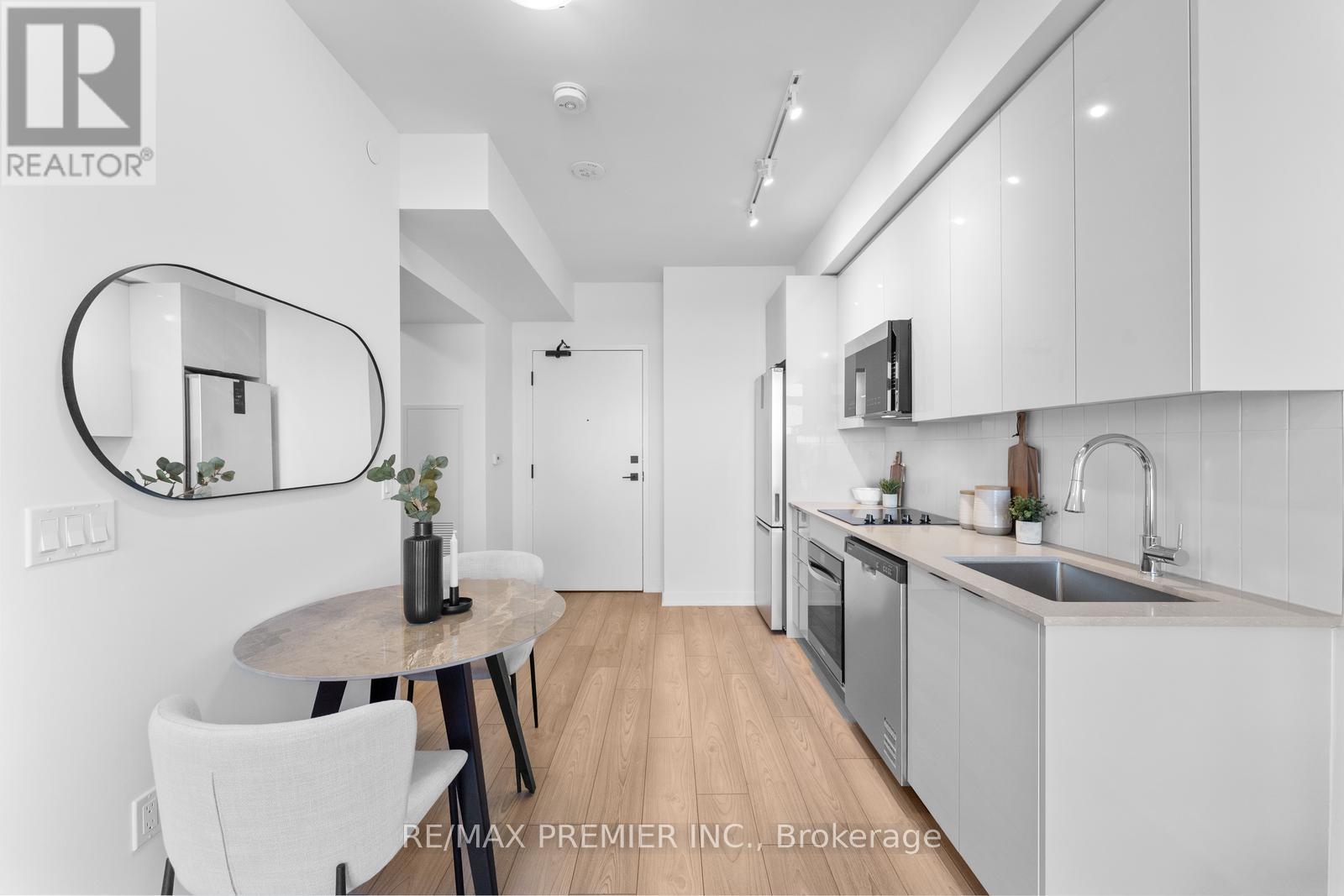 2206 - 474 Caldari Road, Vaughan, Ontario  L4K 0R5 - Photo 7 - N12513500