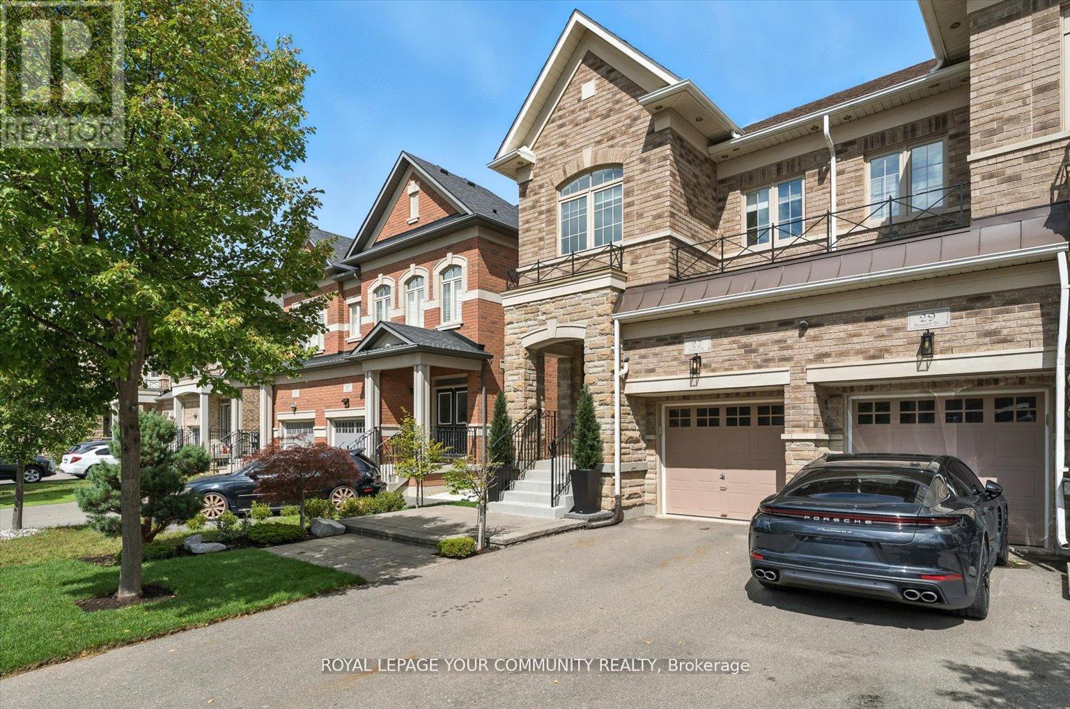 27 Hansard Drive, Vaughan, Ontario  L4H 0V7 - Photo 2 - N12513528