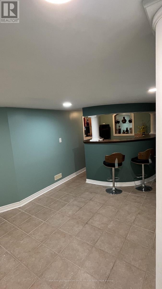 168 Sail Crescent, Vaughan, Ontario  L6A 2Z2 - Photo 21 - N12513548