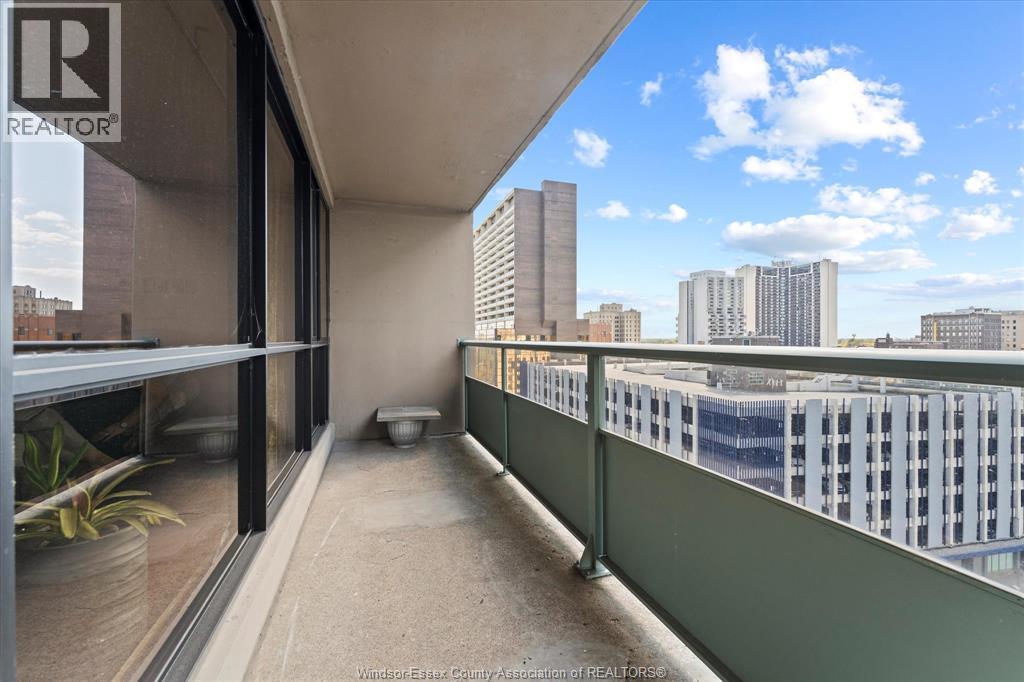 111 Riverside Drive East Unit# 1007, Windsor, Ontario  N9A 2S6 - Photo 21 - 25028132