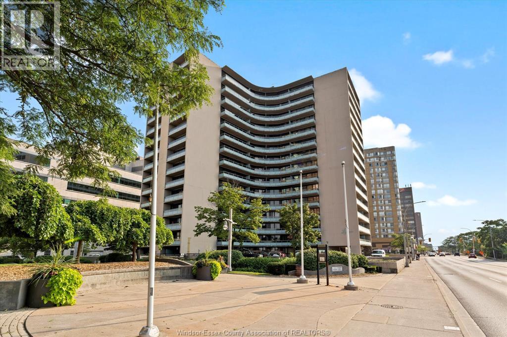 111 Riverside Drive East Unit# 1007, Windsor, Ontario  N9A 2S6 - Photo 3 - 25028132