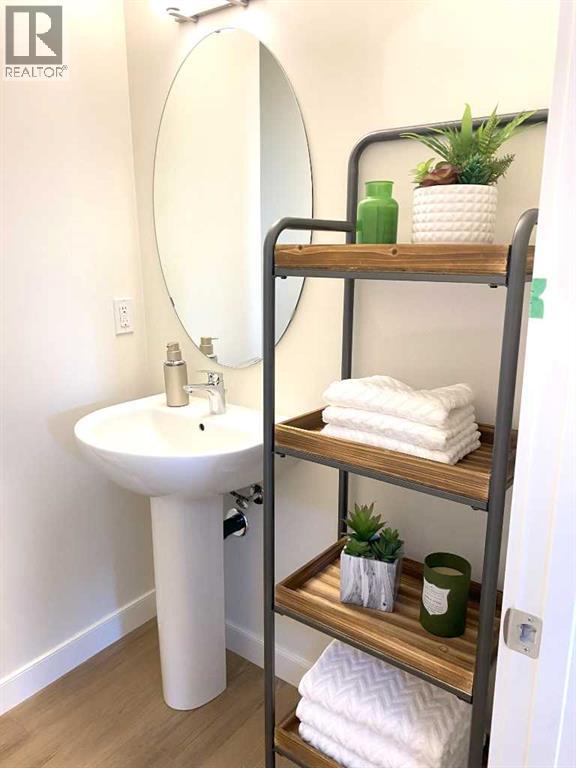 Property at 434 South Shore Drive image 4