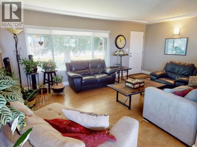 4621 Manson Ave, Powell River, British Columbia  V8A 3N3 - Photo 11 - 19278