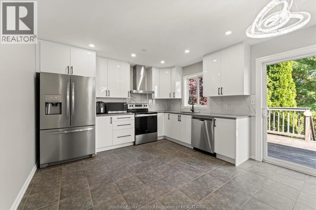 253 Fields Avenue, Lasalle, Ontario N9J 3S3 - Photo 7 - 25028137