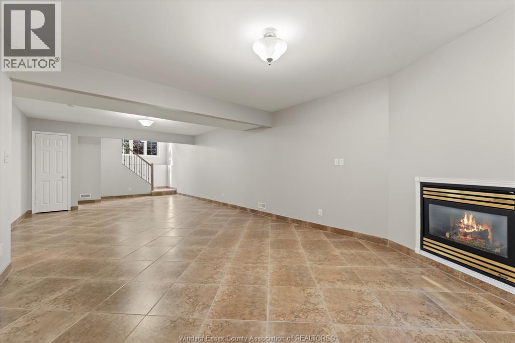 253 Fields Avenue, Lasalle, Ontario N9J 3S3 - Photo 28 - 25028137