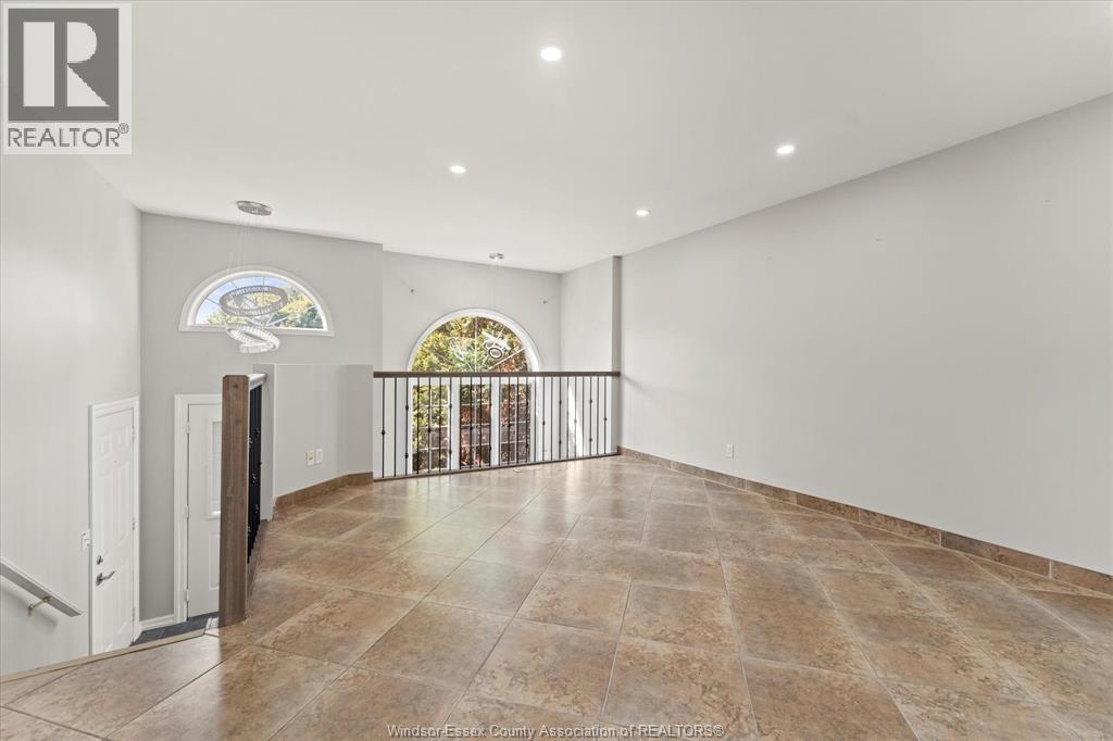 253 Fields Avenue, Lasalle, Ontario N9J 3S3 - Photo 16 - 25028137