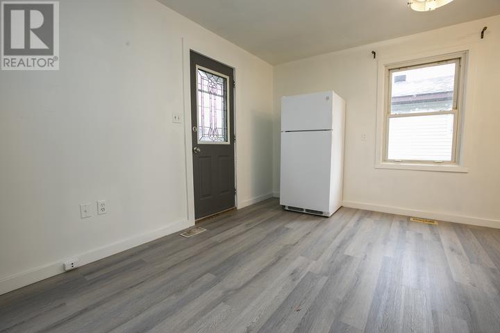 687 Lennox Ave, Sault Ste. Marie, Ontario P6C 3P9 - Photo 11 - SM253193