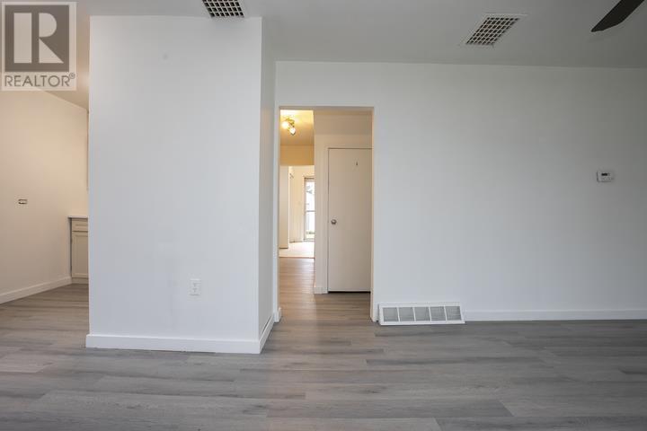 687 Lennox Ave, Sault Ste. Marie, Ontario P6C 3P9 - Photo 21 - SM253193