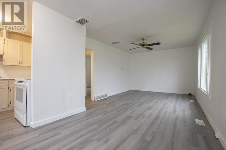 687 Lennox Ave, Sault Ste. Marie, Ontario P6C 3P9 - Photo 13 - SM253193