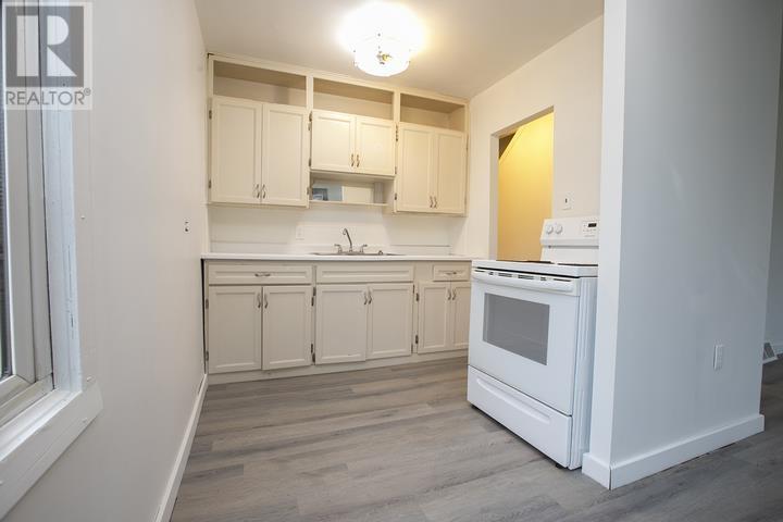 687 Lennox Ave, Sault Ste. Marie, Ontario P6C 3P9 - Photo 16 - SM253193