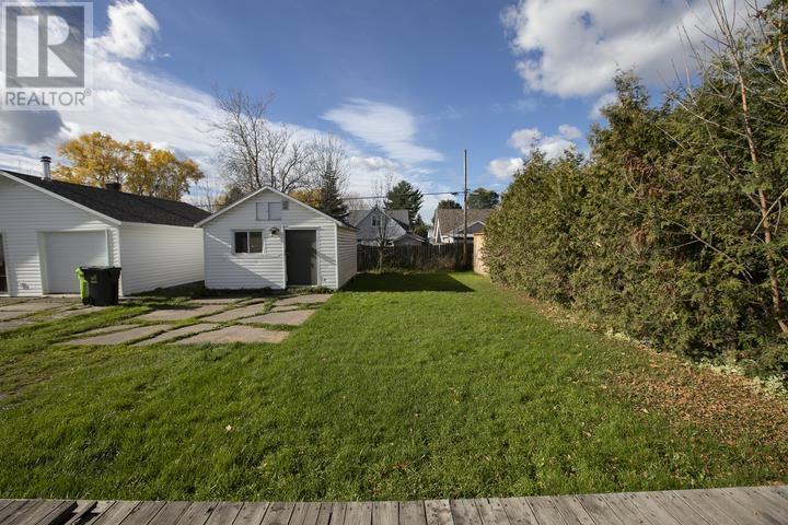 687 Lennox Ave, Sault Ste. Marie, Ontario P6C 3P9 - Photo 7 - SM253193