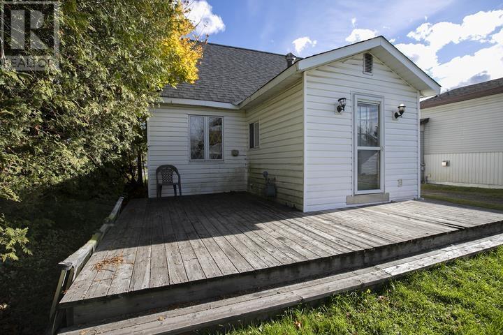 687 Lennox Ave, Sault Ste. Marie, Ontario P6C 3P9 - Photo 8 - SM253193