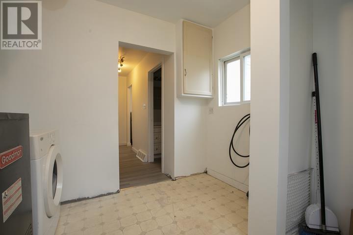687 Lennox Ave, Sault Ste. Marie, Ontario P6C 3P9 - Photo 32 - SM253193