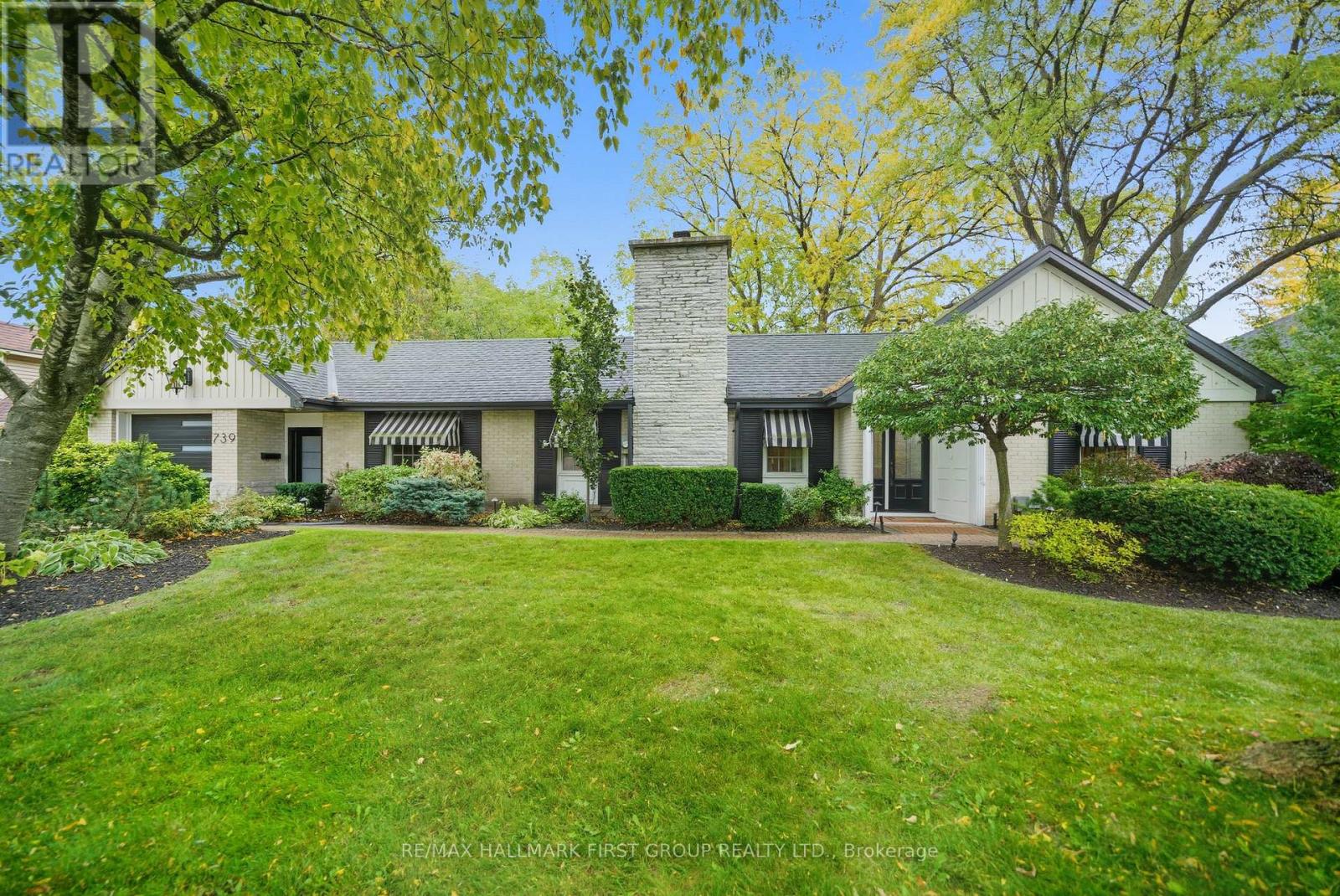 739 MASSON STREET, Oshawa, Ontario