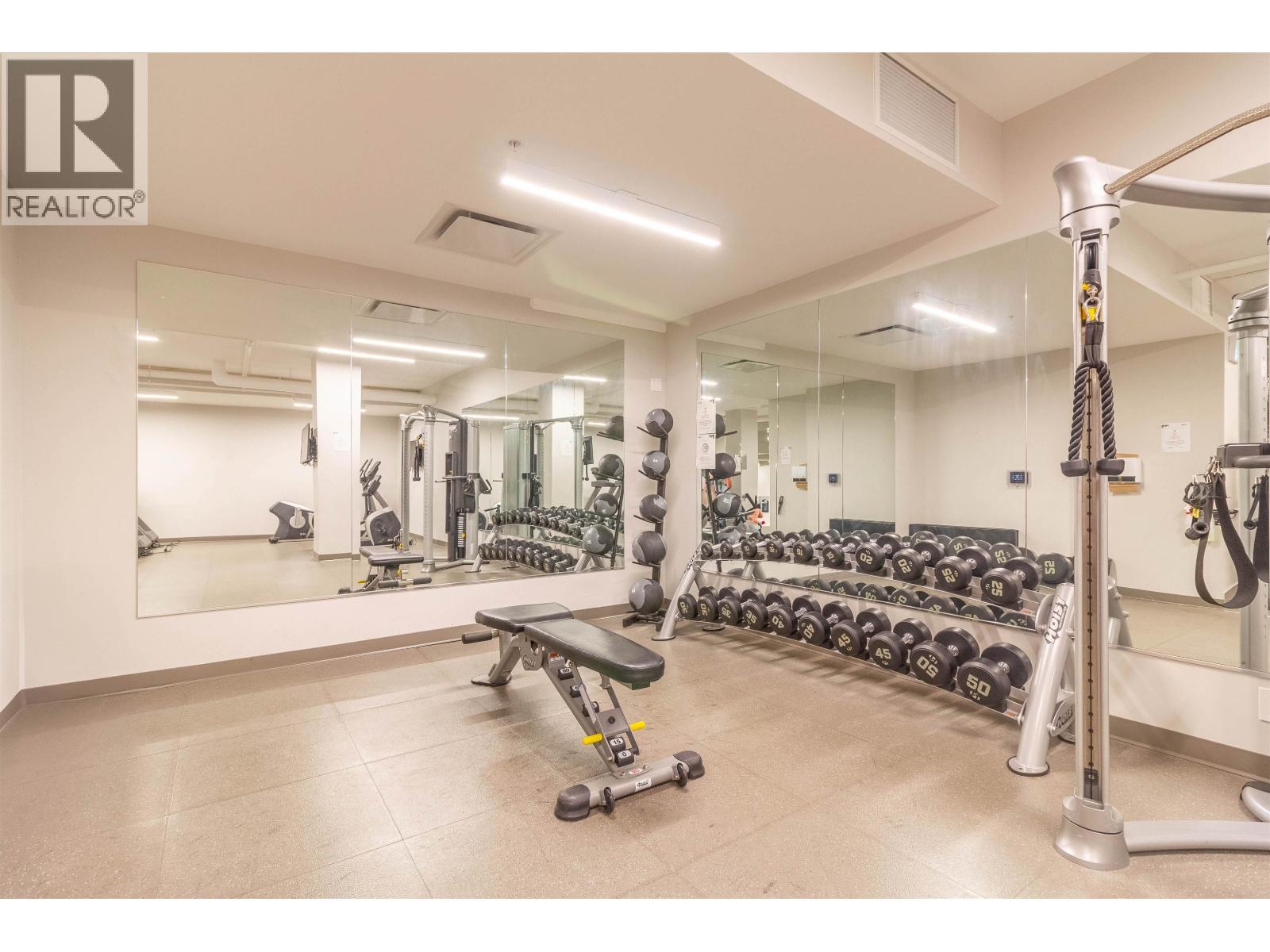 302 2435 Kingsway, Vancouver, British Columbia  V5R 5G8 - Photo 17 - R3033660