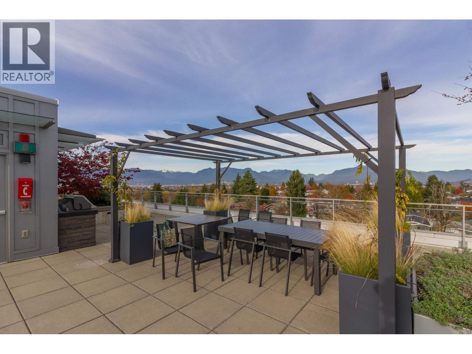 302 2435 Kingsway, Vancouver, British Columbia  V5R 5G8 - Photo 24 - R3033660