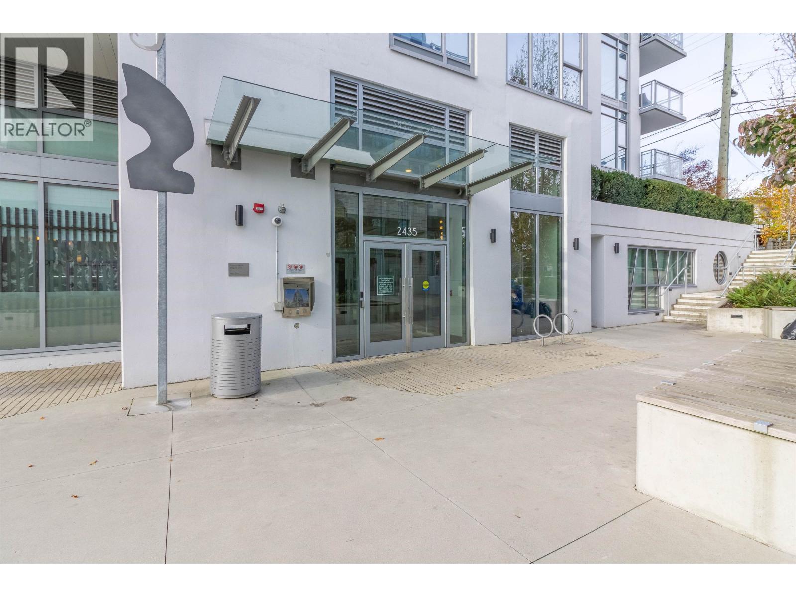 302 2435 Kingsway, Vancouver, British Columbia  V5R 5G8 - Photo 22 - R3033660